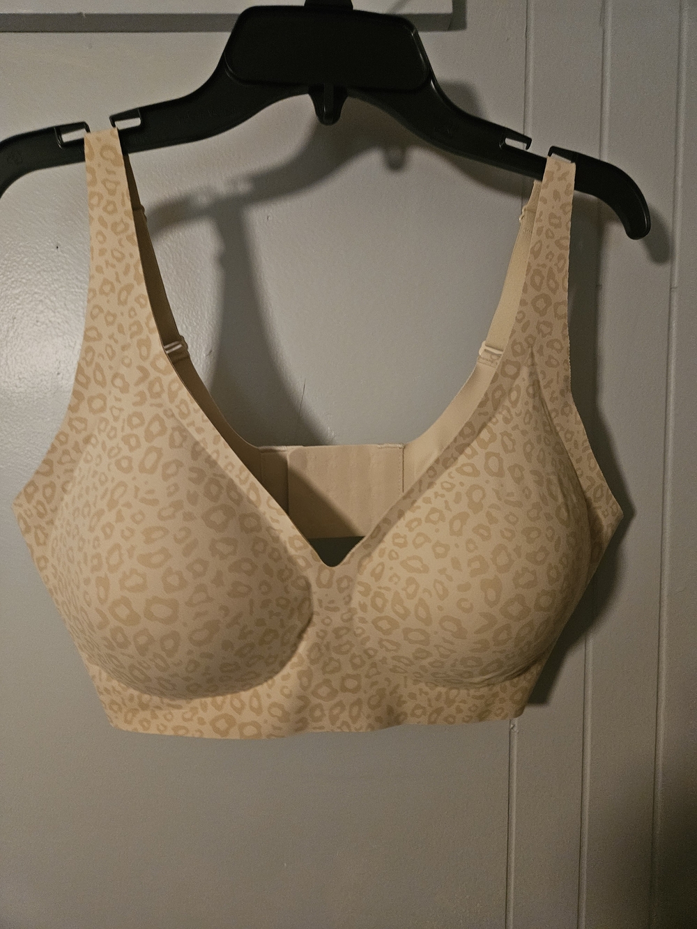 OEAK Deep V Push-up Wireless Jelly Leopard Print T-Shirt Bra - Cream